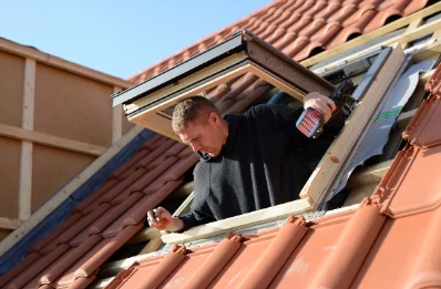 Pose de fenêtres de toit Velux à Antras